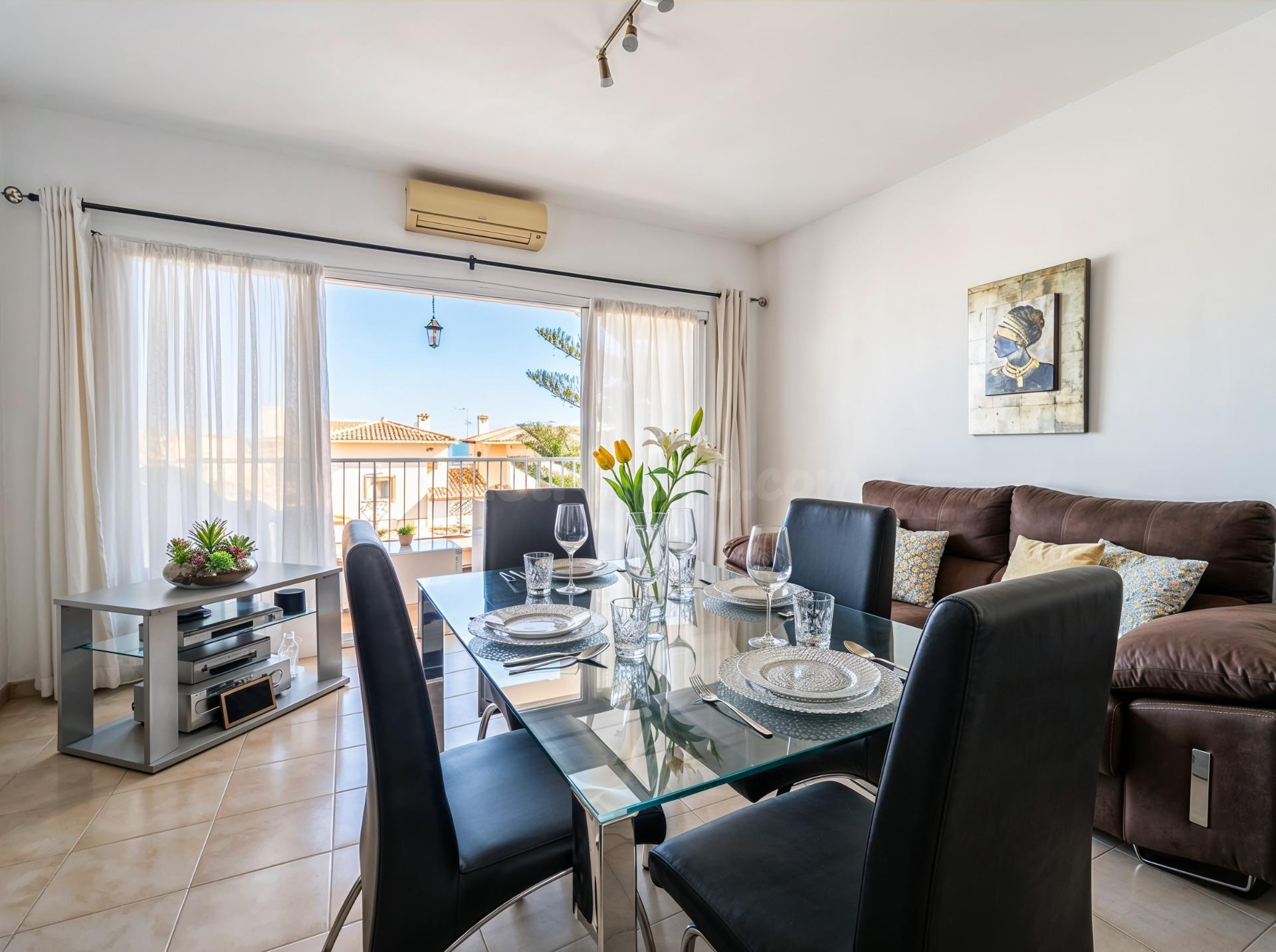 ÁTICO CON TERRAZA, VISTAS AL MAR Y A 120 METROS DE LA PLAYA - foto 4