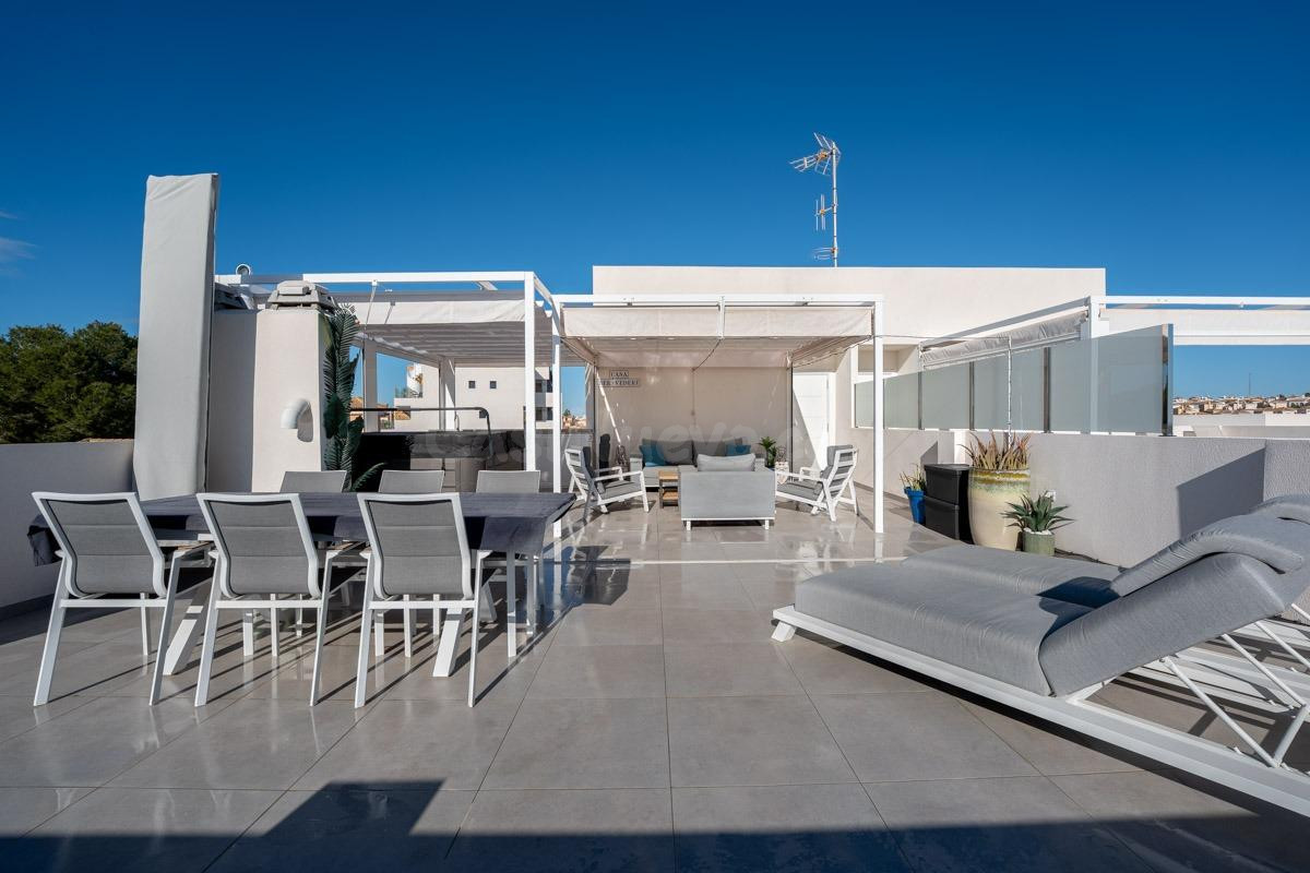 Atico de 2 dormitorios, Orihuela Costa - foto 2