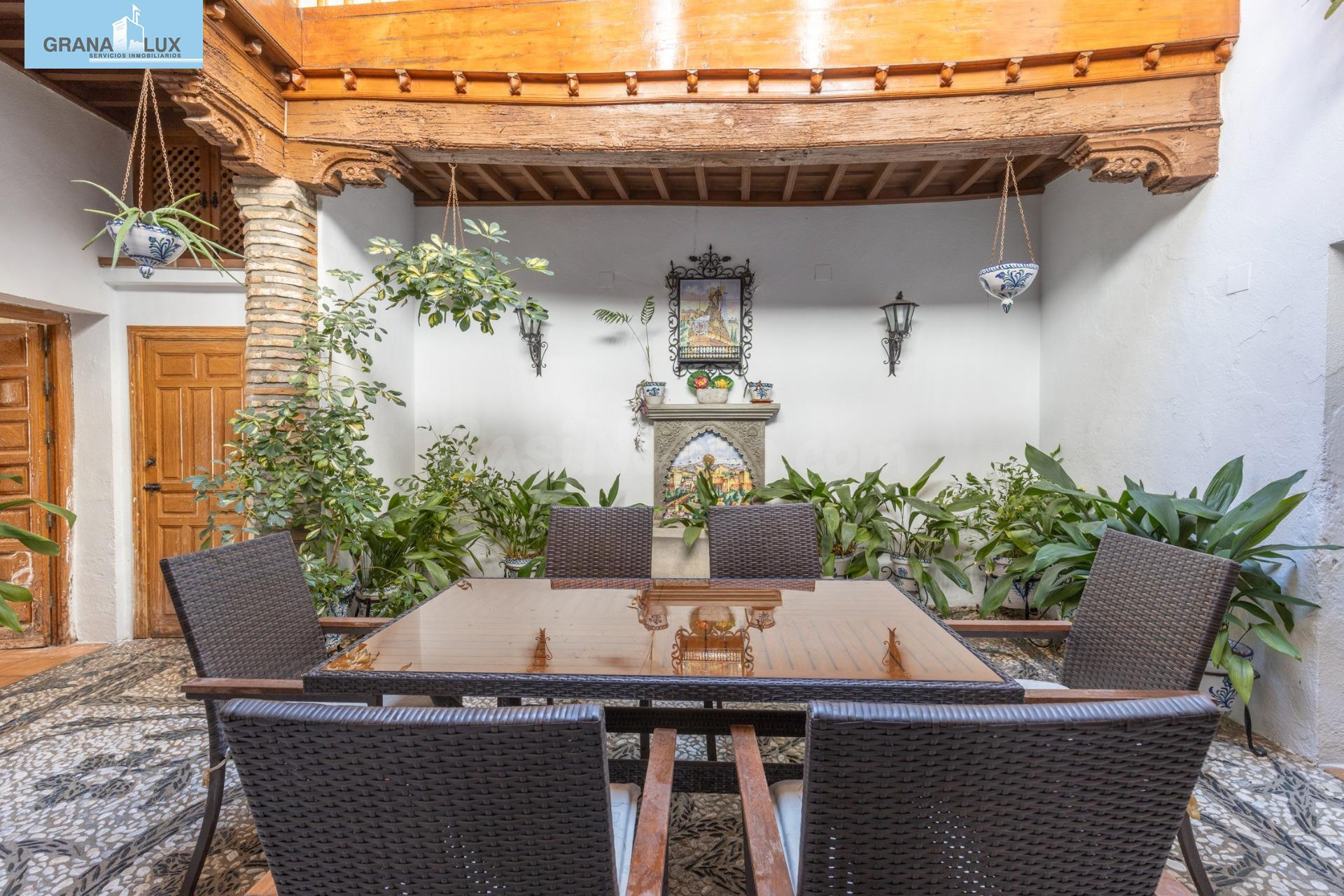 Auténtica casa con corrala tradicional y azotea en el corazó - foto 5