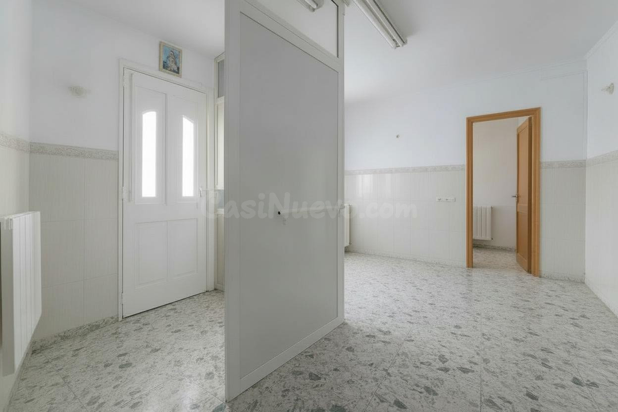 CASA DE 154 M2 EN PLENO CENTRO DE ALBORACHE - 2 VIVIENDAS Y  - foto 4