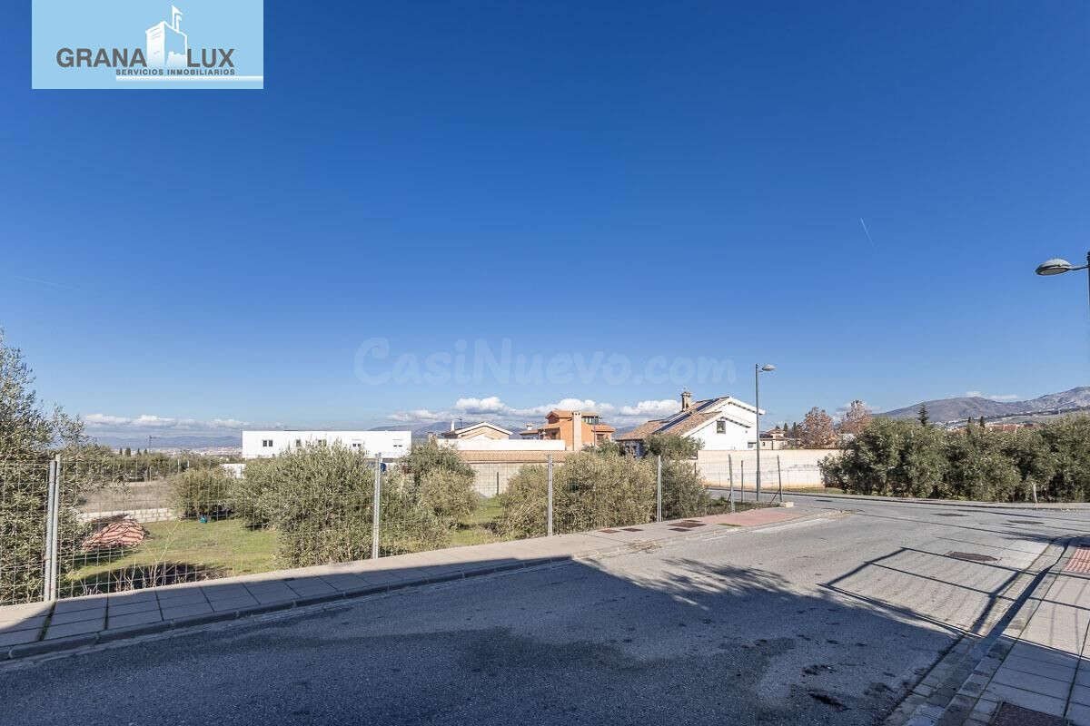 SOLAR CON USO RESIDENCIAL EN VENTA EN LA ZUBIA - foto 5