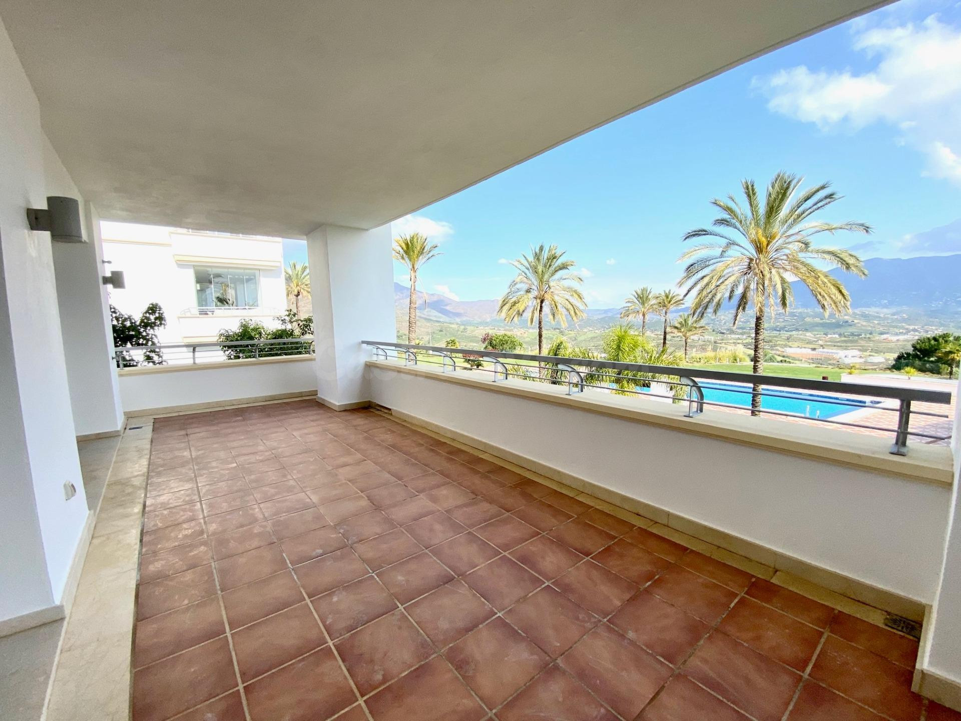 La Cala Golf, Mijas | Amplia vivienda de 3 dormitorios con g