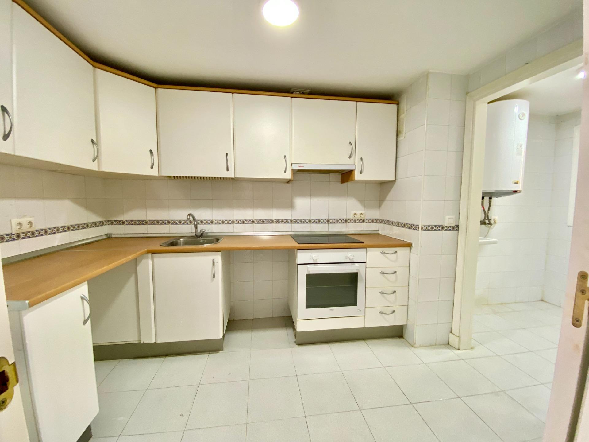 Excelente vivienda de dos dormitorios y dos baños. - foto 2