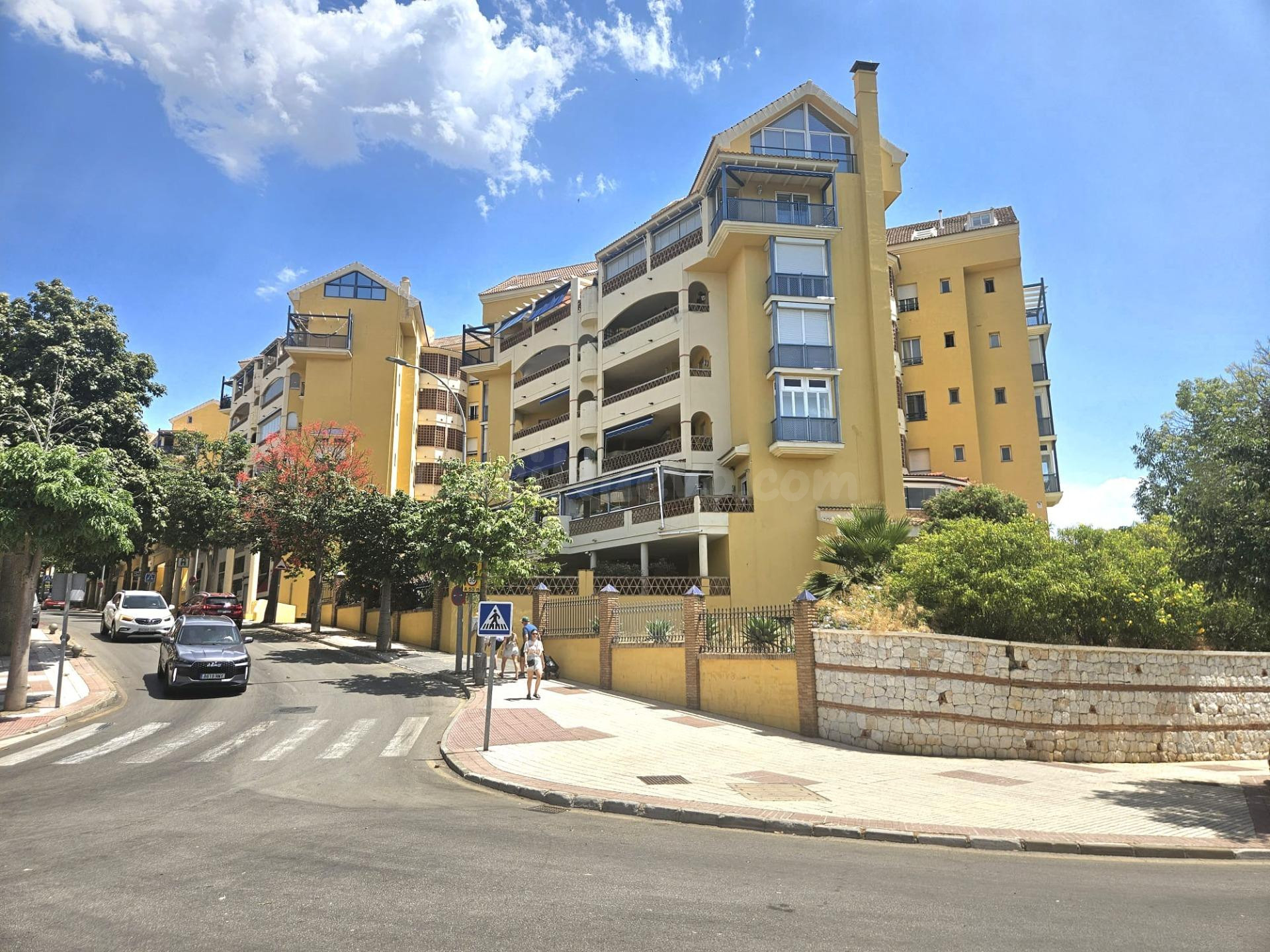 Magnífico ático de 3 dormitorios en Parque Benalmádena, junt