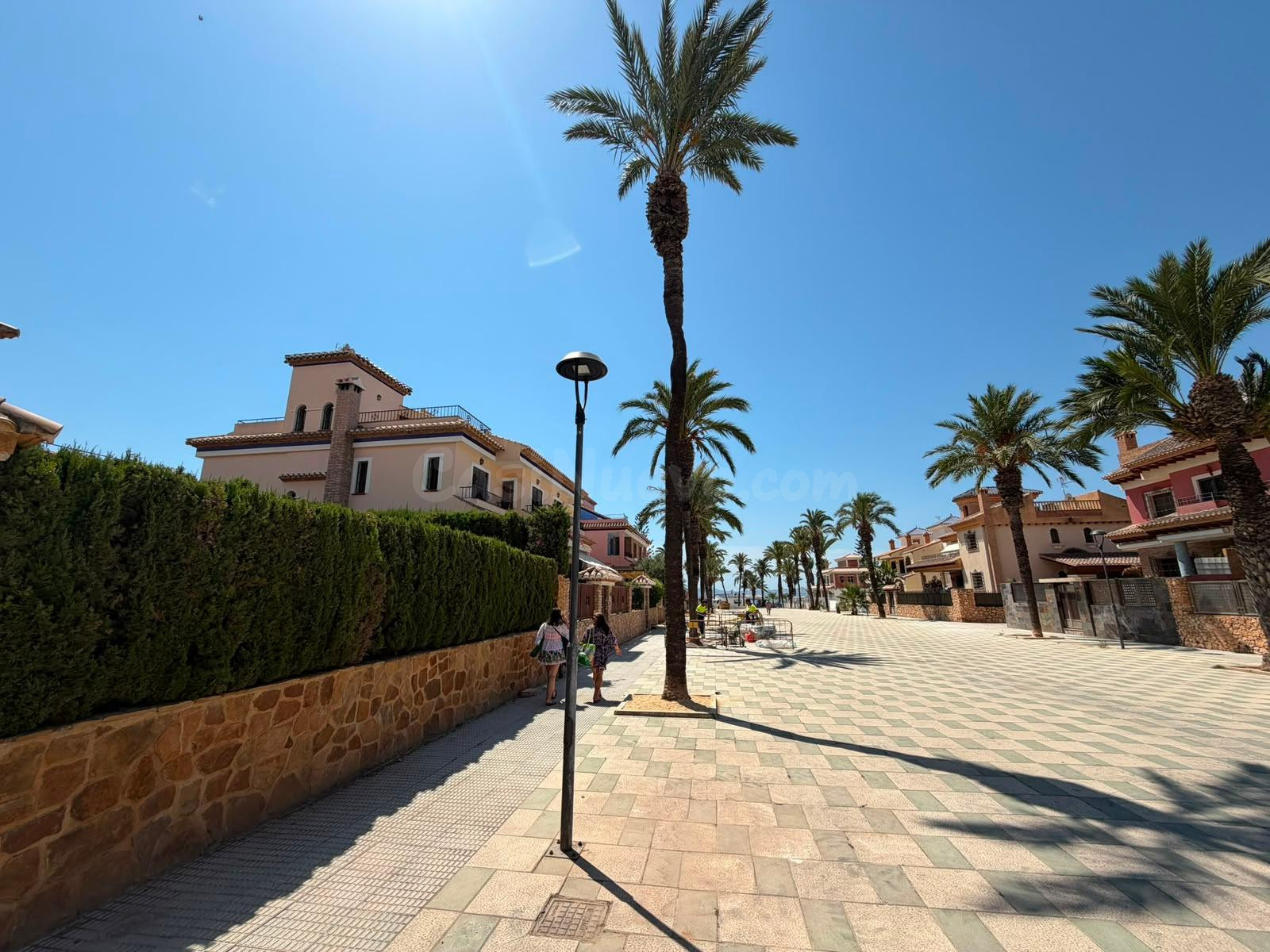 Exclusiva villa de diseño a escasos metros del Mar Menor - foto 4