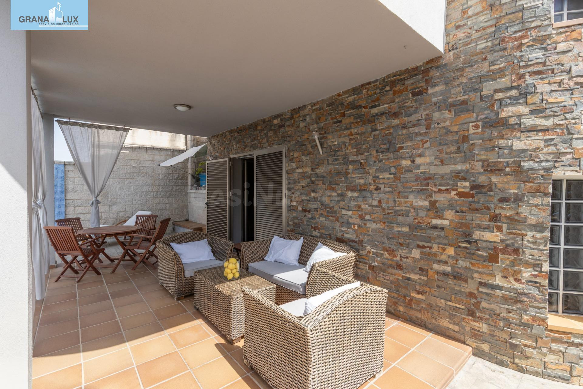¡ESPECTACULAR CHALET INDEPENDIENTE MODERNO CON PISCINA PRIVA - foto 4