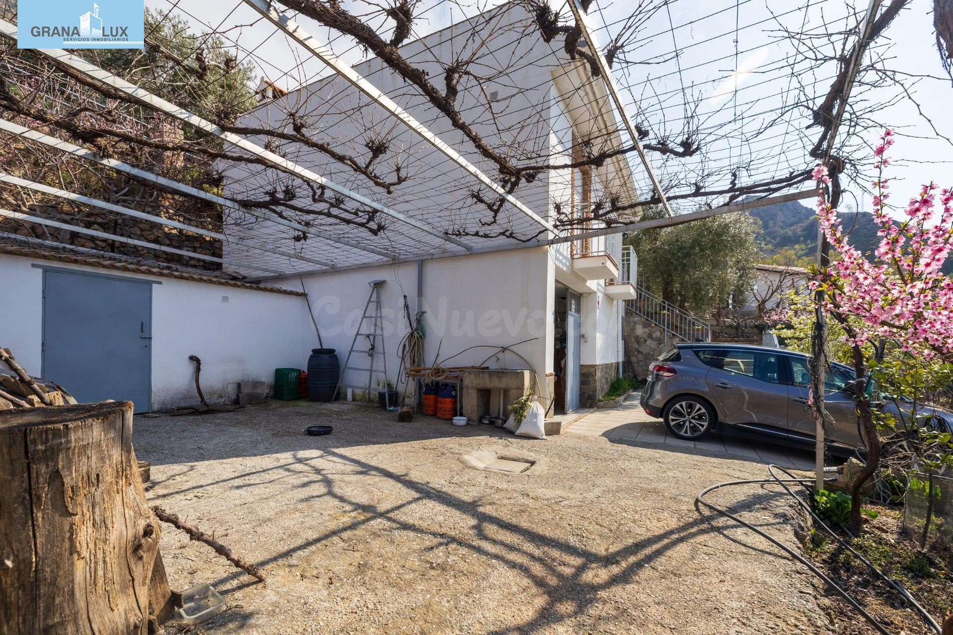 FINCA URBANA ÚNICA CON DOS VIVIENDAS EN GÜÉJAR SIERRA - foto 4