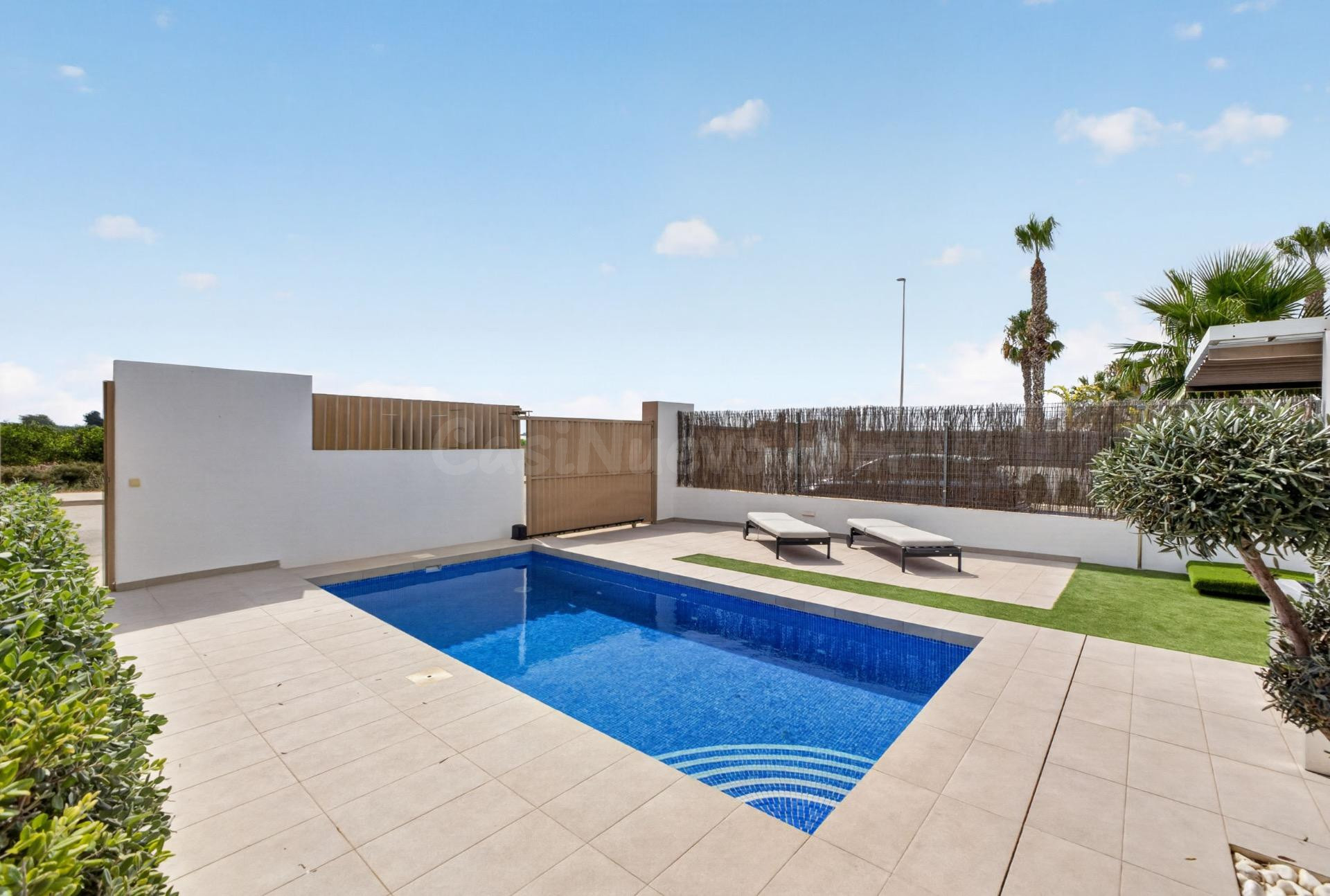 Villa de diseño con piscina privada en El Raso, Guardamar del Segura - foto 4