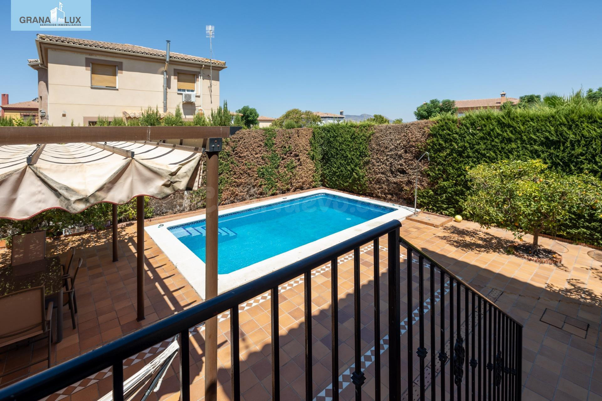 Preciosa Casa Pareada en Urbanización El Ventorrilo (Vegas d - foto 4