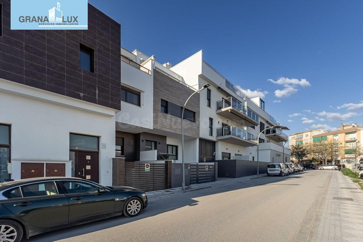 Espectacular casa en Maracena - foto 2