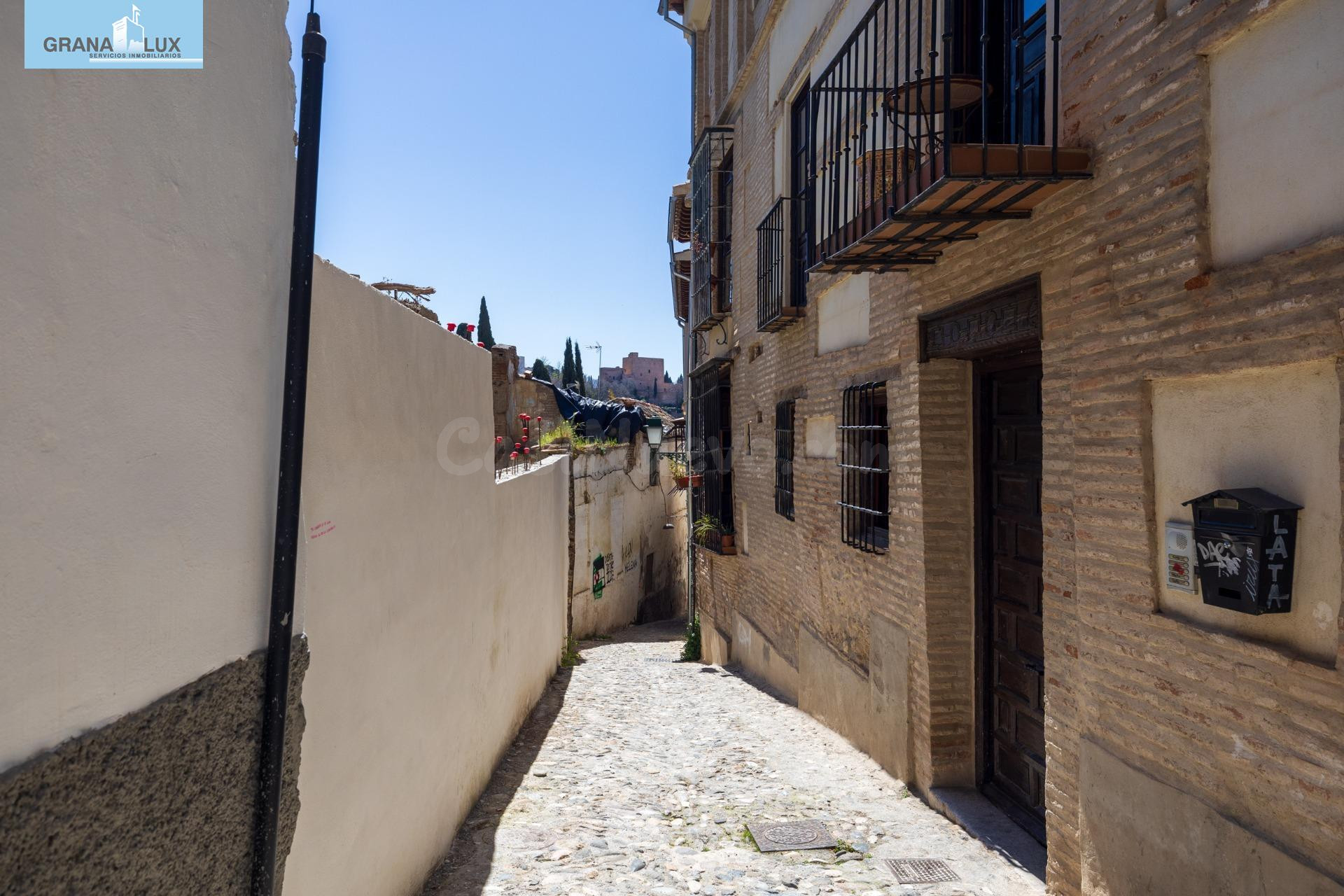 Casa en construcción en el Albaicín con proyecto.