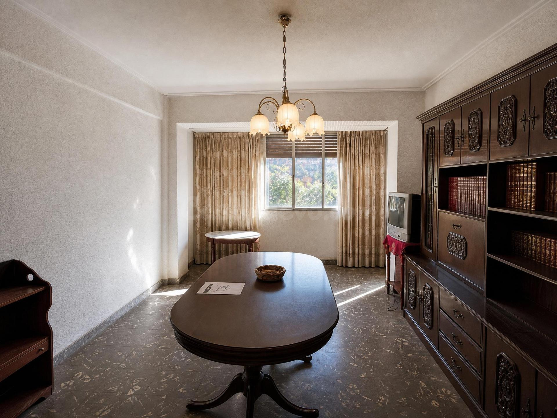 PISO NOBLE CON BALCÓN CORRIDO Y 123 m2 ÚTILES! - foto 5