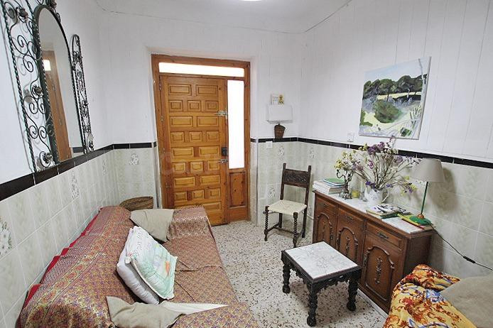 Encantadora Casa de Pueblo en el centro de Guardamar del Segura - foto 3