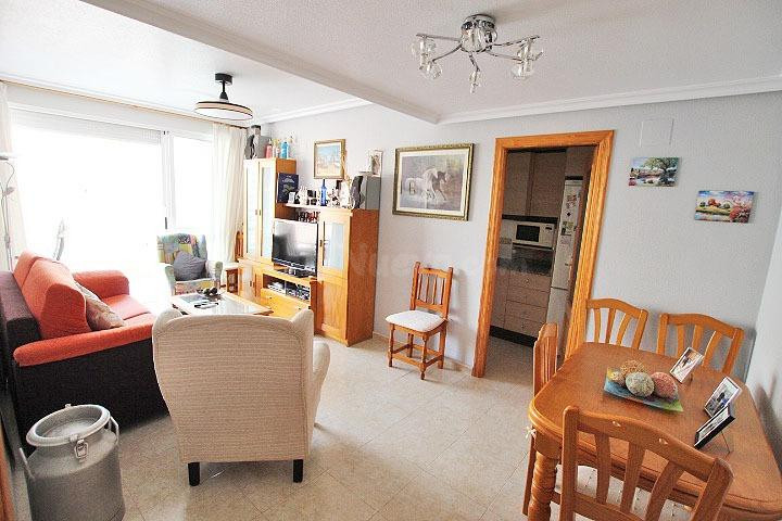 Apartamento en venta puerto deportivo de Guardamar - foto 5