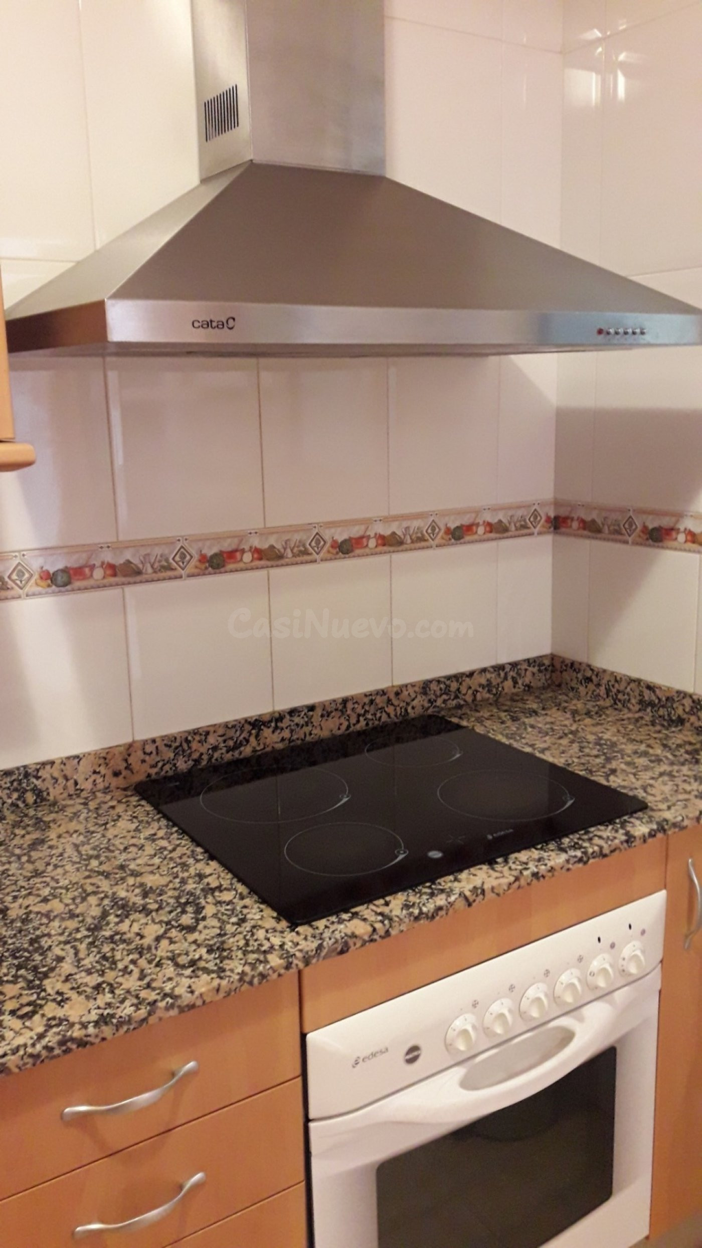 Dúplex 84m² en alquiler - Barri de Les Flors