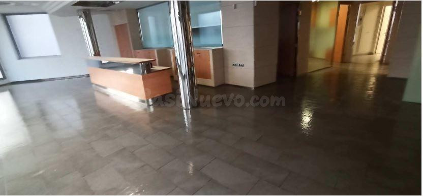 LOCAL COMERCIAL A LA POBLA DE CLARAMUNT ZONA CENTRE - foto 3