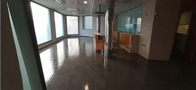 LOCAL COMERCIAL A LA POBLA DE CLARAMUNT ZONA CENTRE - foto 4