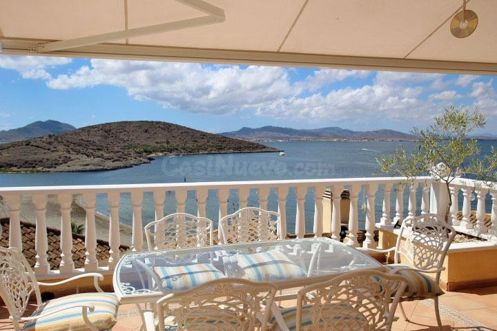 VILLA DESLUMBRANTE DE AUTENTICA BELLEZA ,EN LA MANGA DEL MAR