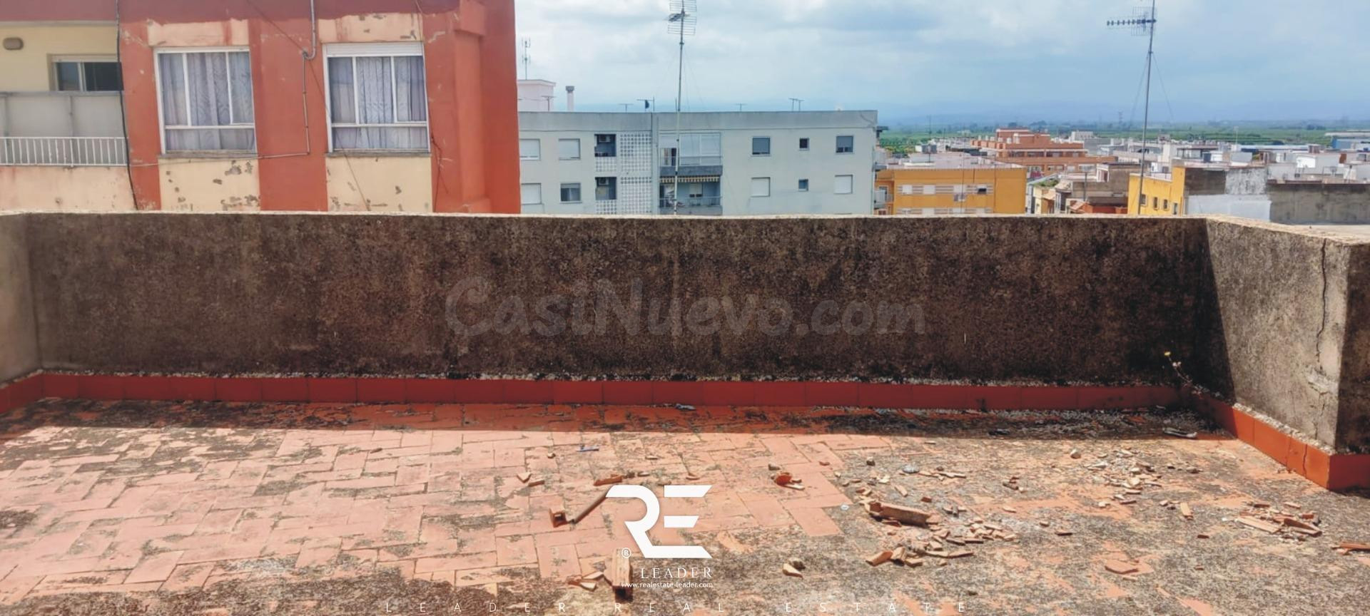 EDIFICIO DE 4 PLANTAS EN VENTA EN L'ALCUDIA CON ASCENSOR Y G