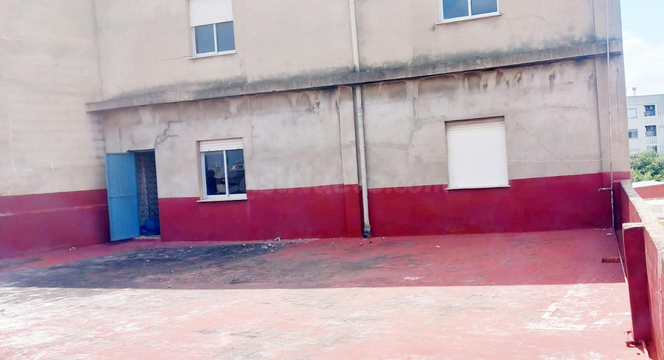 EDIFICIO DE 4 PLANTAS EN VENTA EN L'ALCUDIA CON ASCENSOR Y G - foto 3