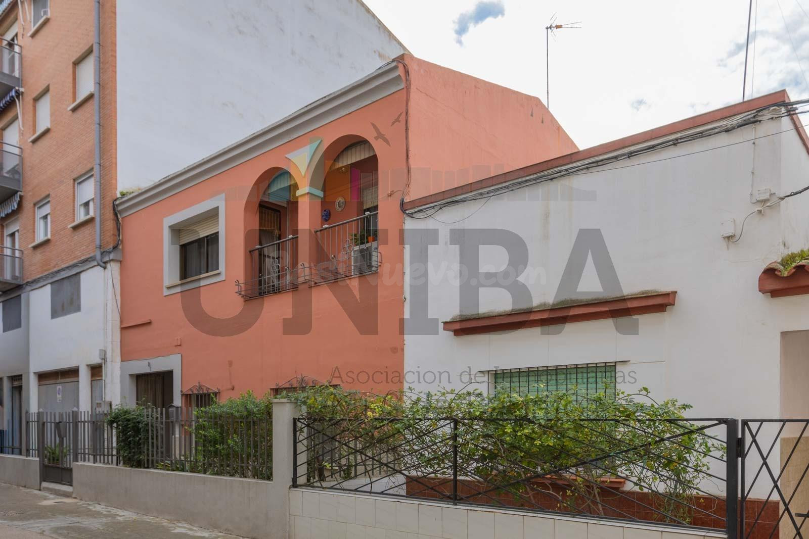 Casa completa en venta en Pardaleras — Badajoz - foto 2