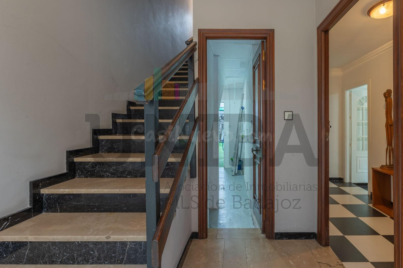 Casa completa en venta en Pardaleras — Badajoz - foto 5