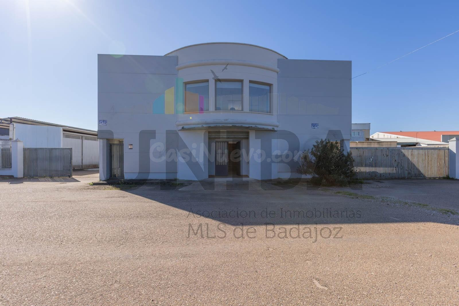 ESPECTACULAR RECINTO INDUSTRIAL A LA VENTA EN LA GARROVILLA  - foto 2