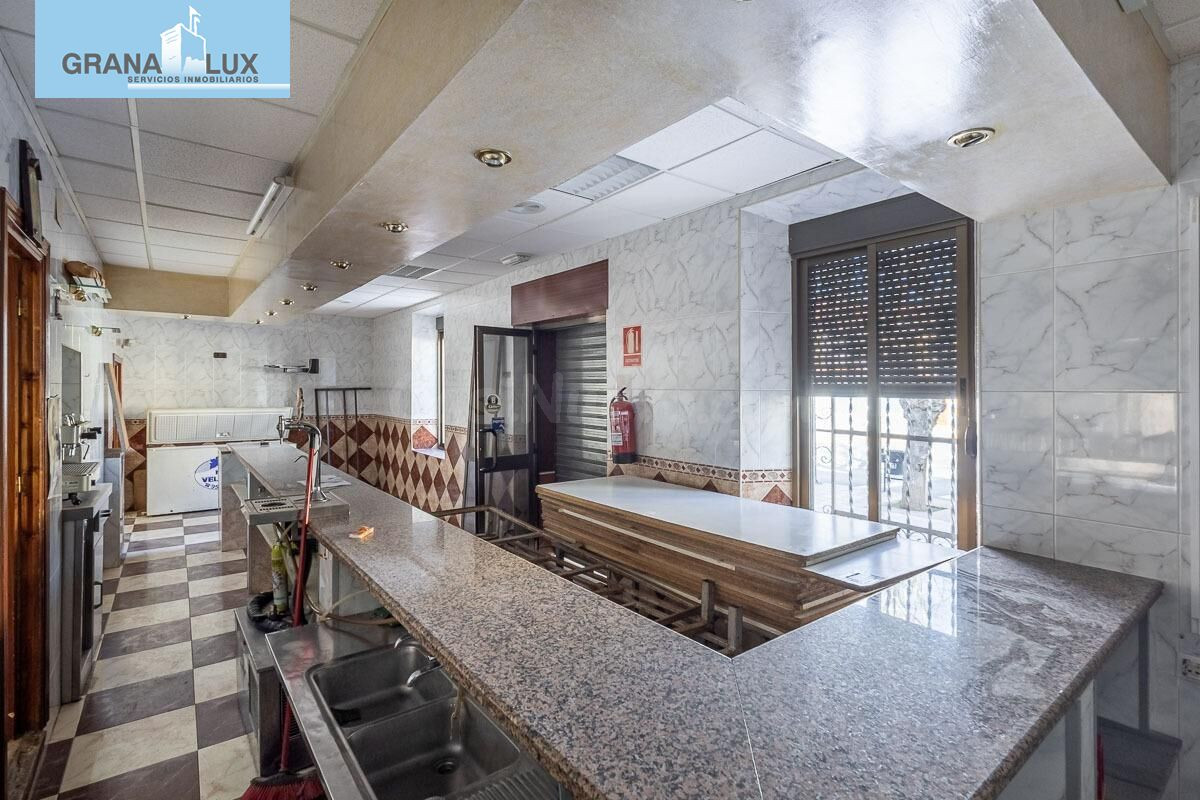 EDIFICIO CON VIVIENDA Y BAR RESTAURANTE EN CIJUELA. - foto 5