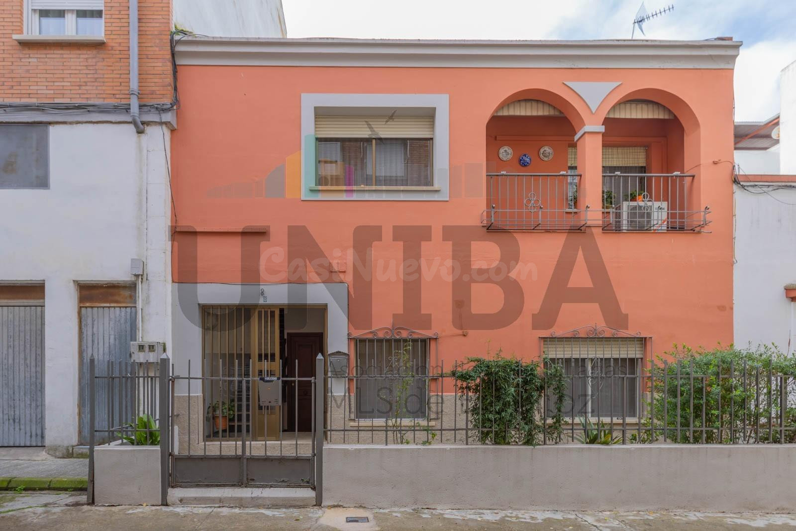 Excelente vivienda  en venta en Pardaleras — Badajoz