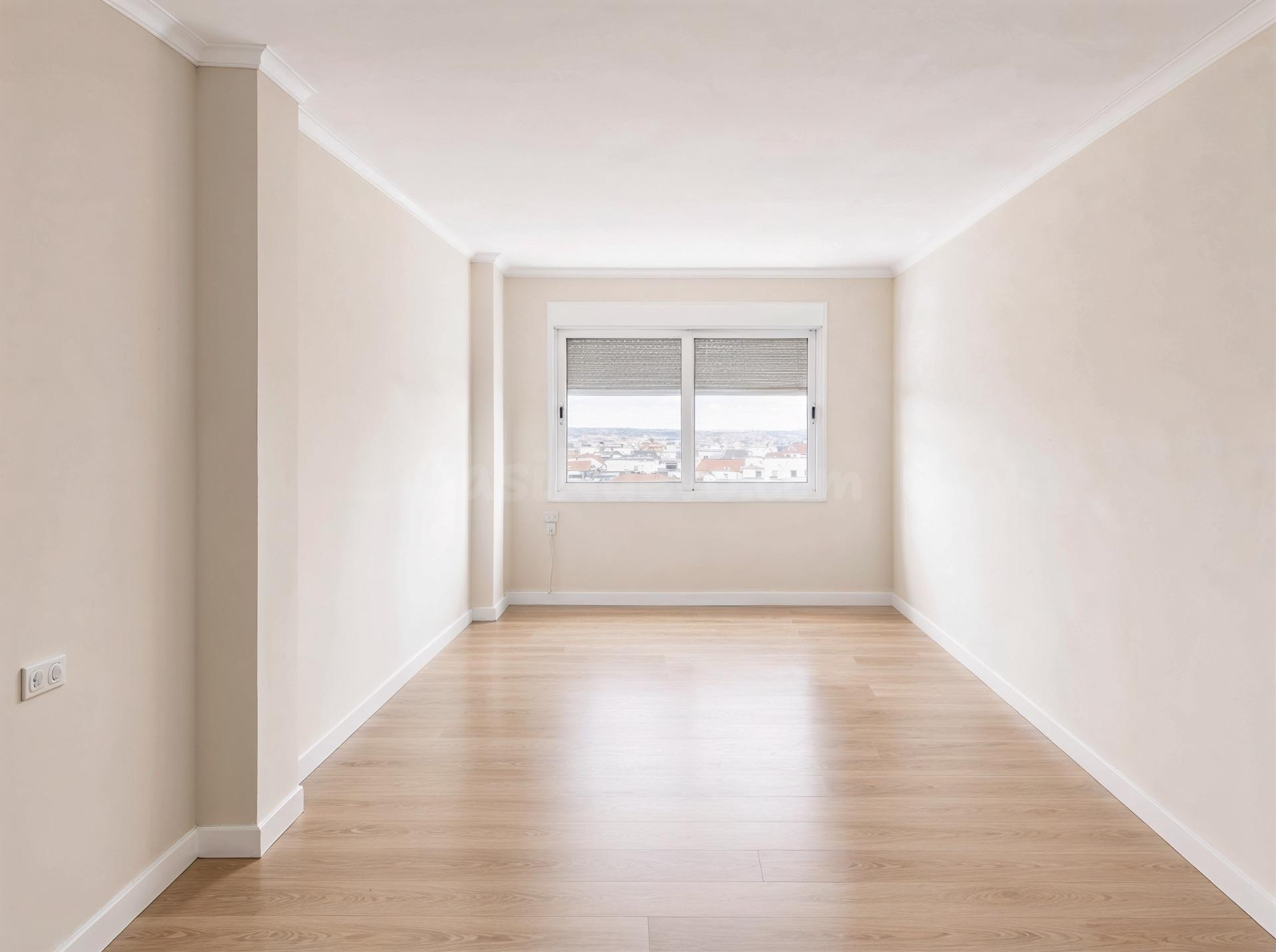 EL PISO DE 4 DORMITORIOS EN MANISES QUE YA CASI NO SE CONSTR - foto 2