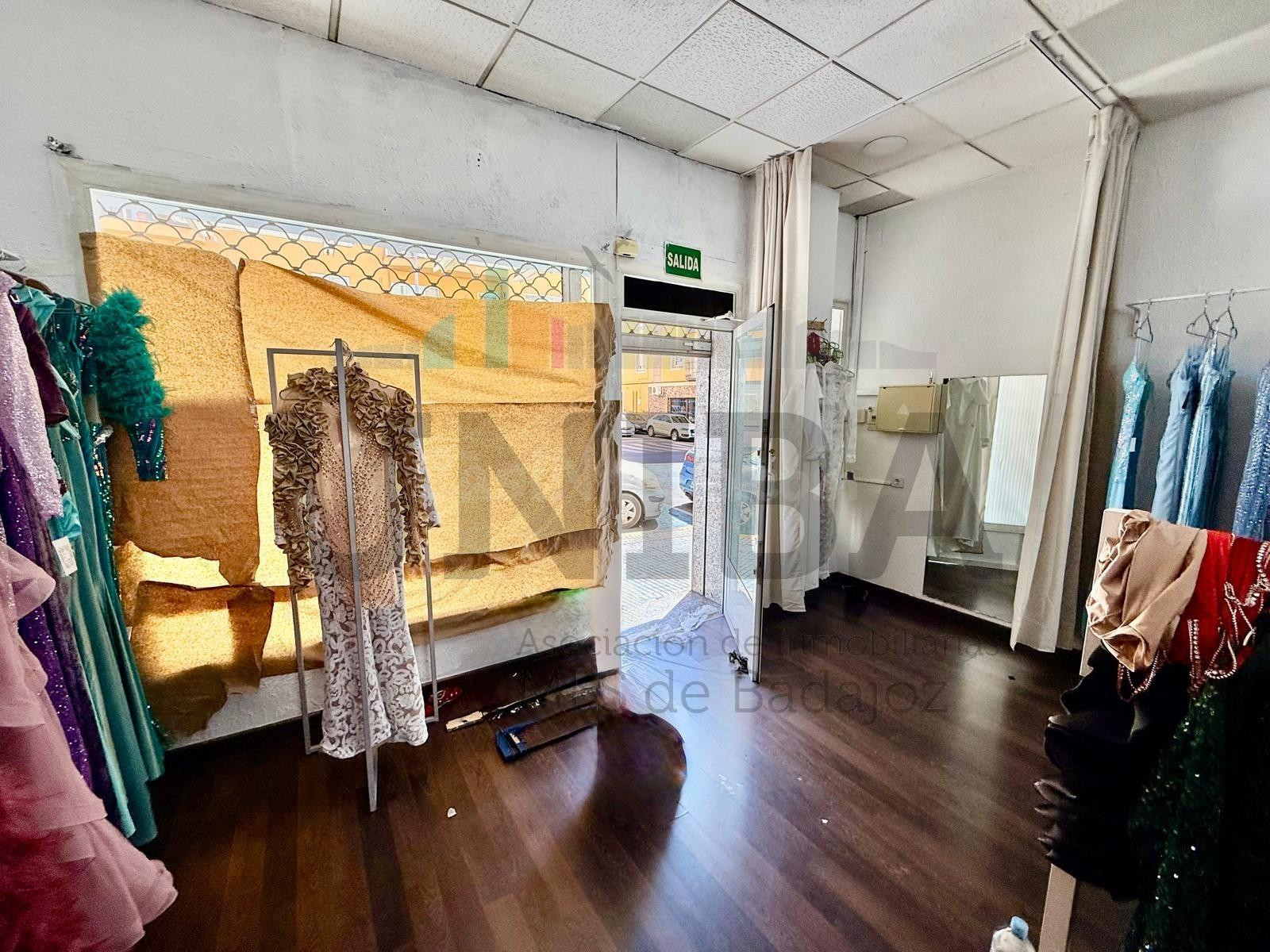 Local comercial en venta en San Roque - foto 4