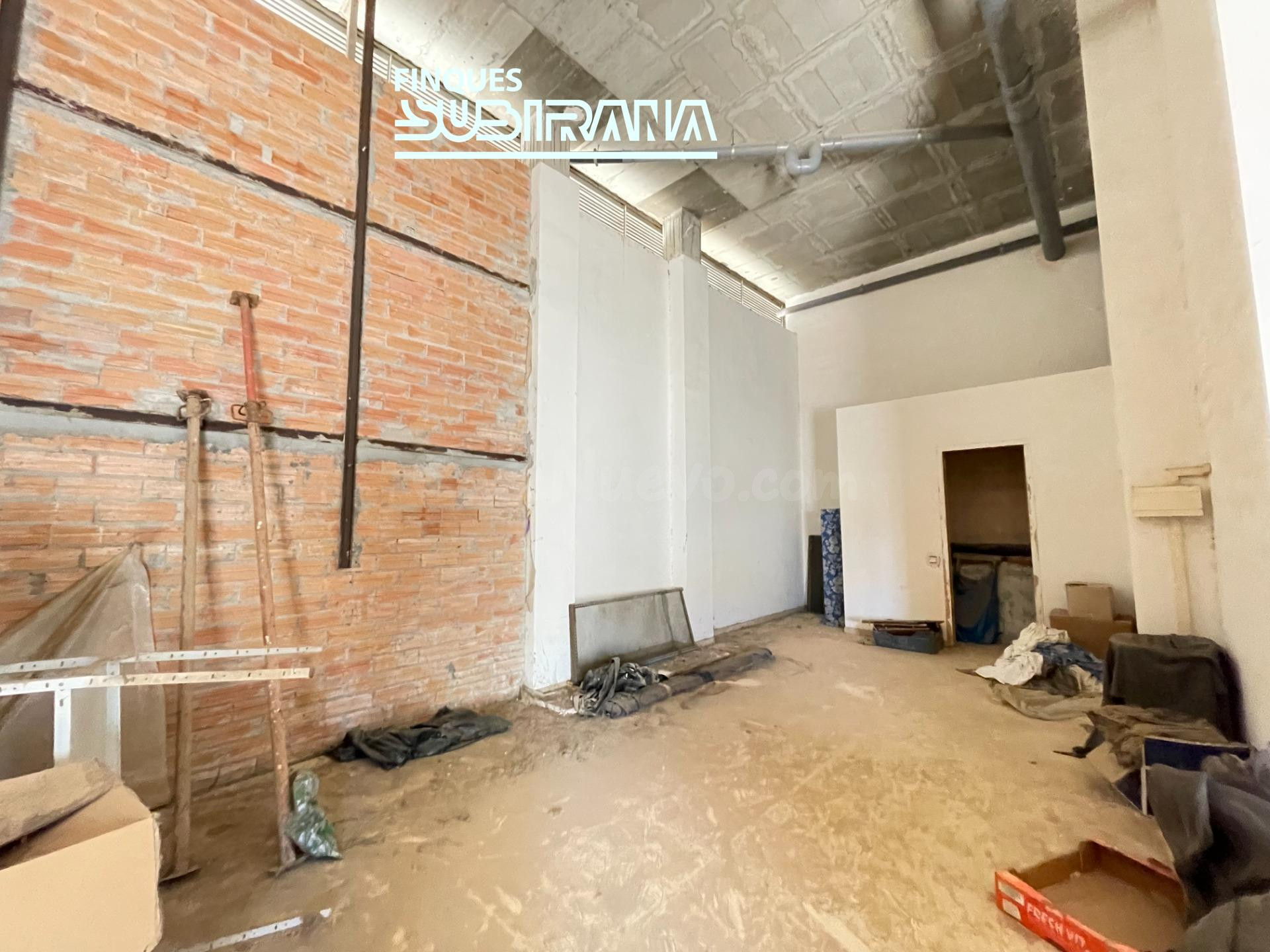 LOCAL COMERCIAL EN VENDA A CALAF – ALTA ANOIA - foto 4