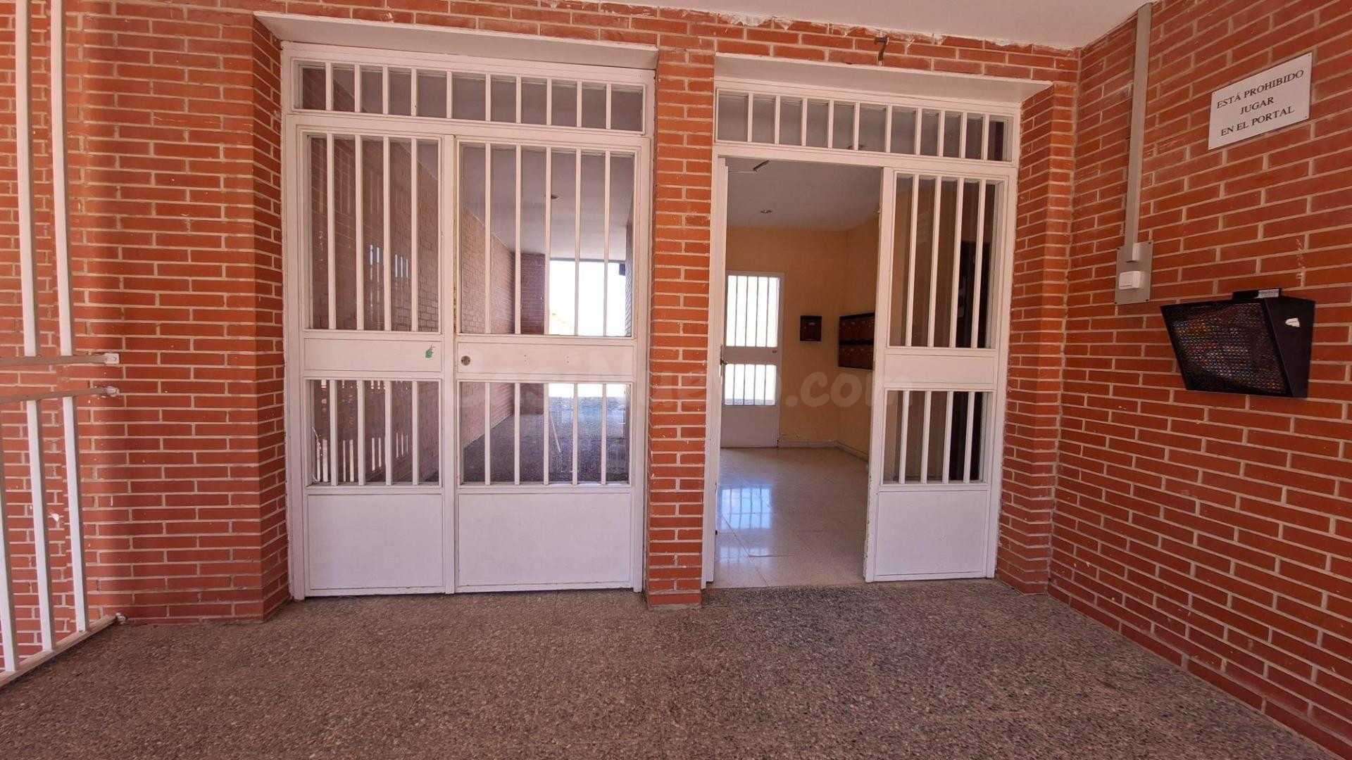 PISO A LA VENTA EN LA MOJOSTILLA - foto 2