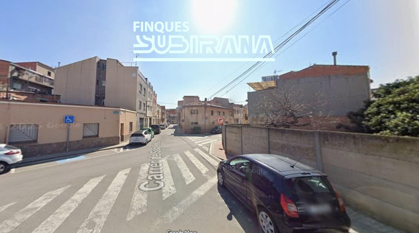 SOLAR CANTONER EN VENDA AL CENTRE DE VILANOVA DEL CAMÍ – DAV - foto 4