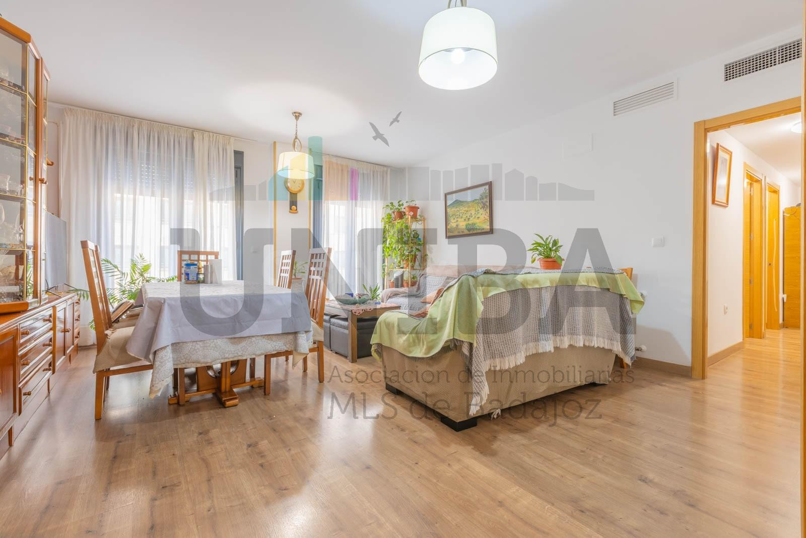 Magnífico piso en venta en Cerro del Viento - foto 4
