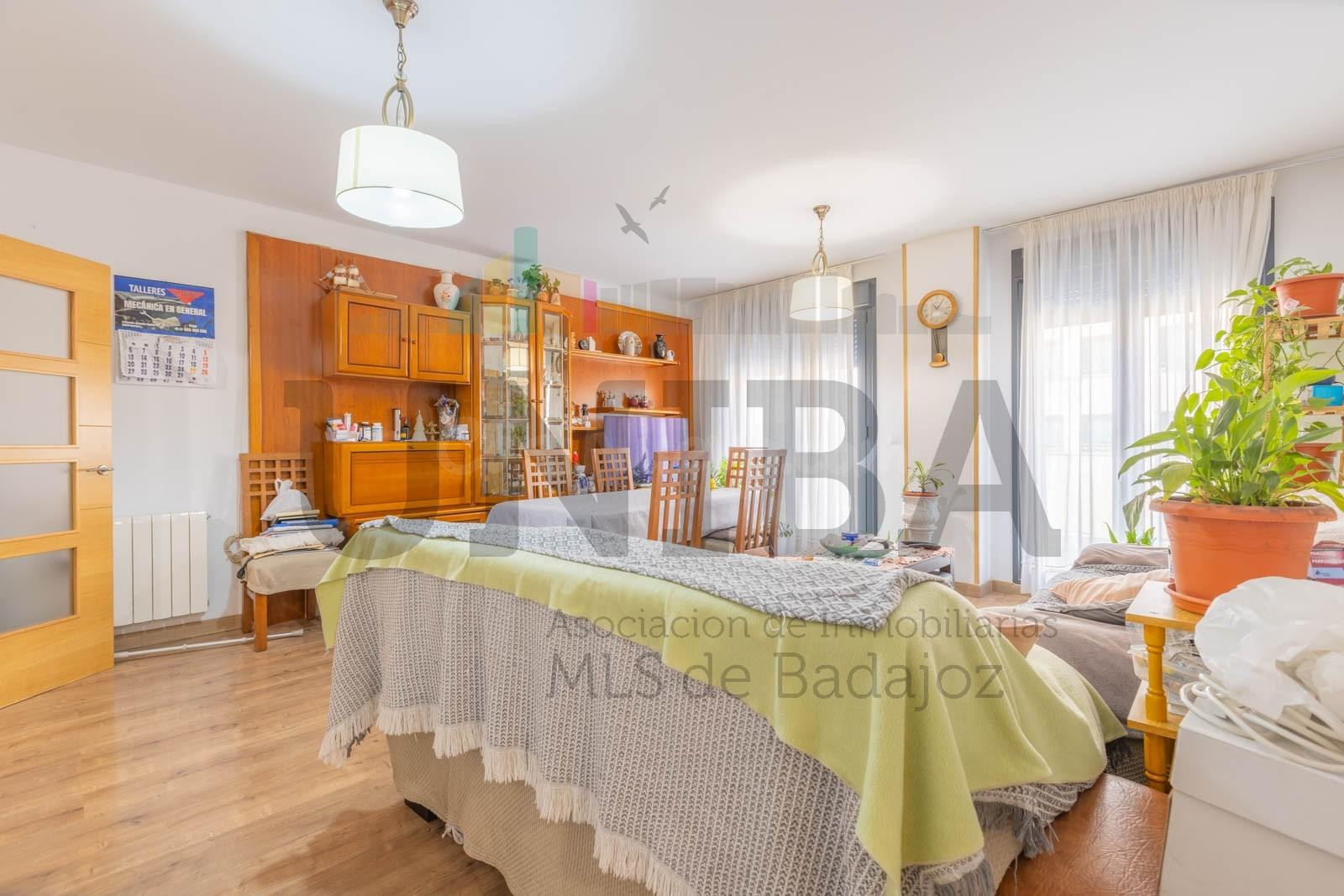 Magnífico piso en venta en Cerro del Viento - foto 5