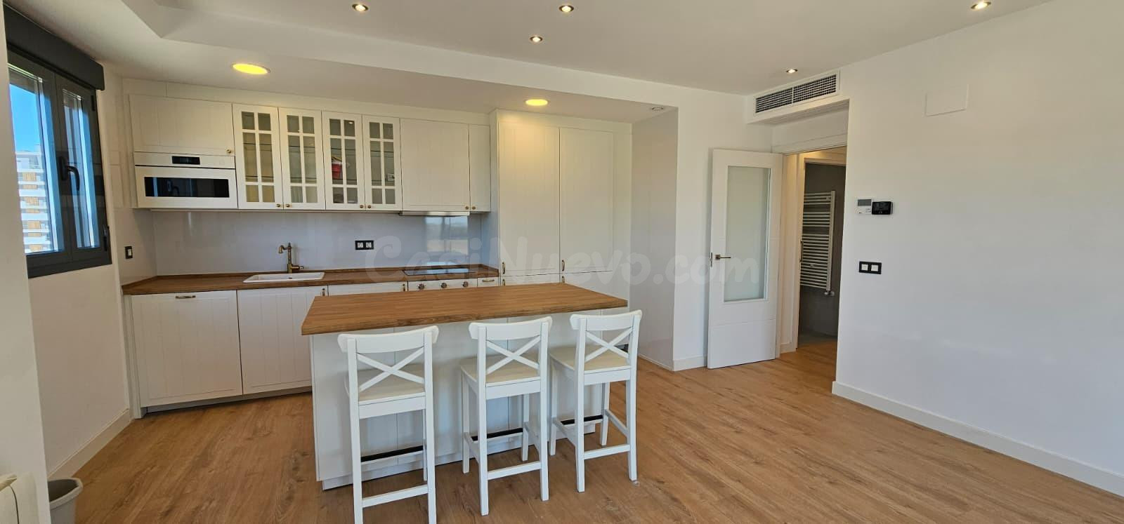 APARTAMENTO A ESTRENAR EN ALQUILER EN AVDA. DE ELVAS