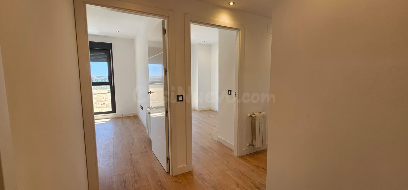 APARTAMENTO A ESTRENAR EN ALQUILER EN AVDA. DE ELVAS - foto 4