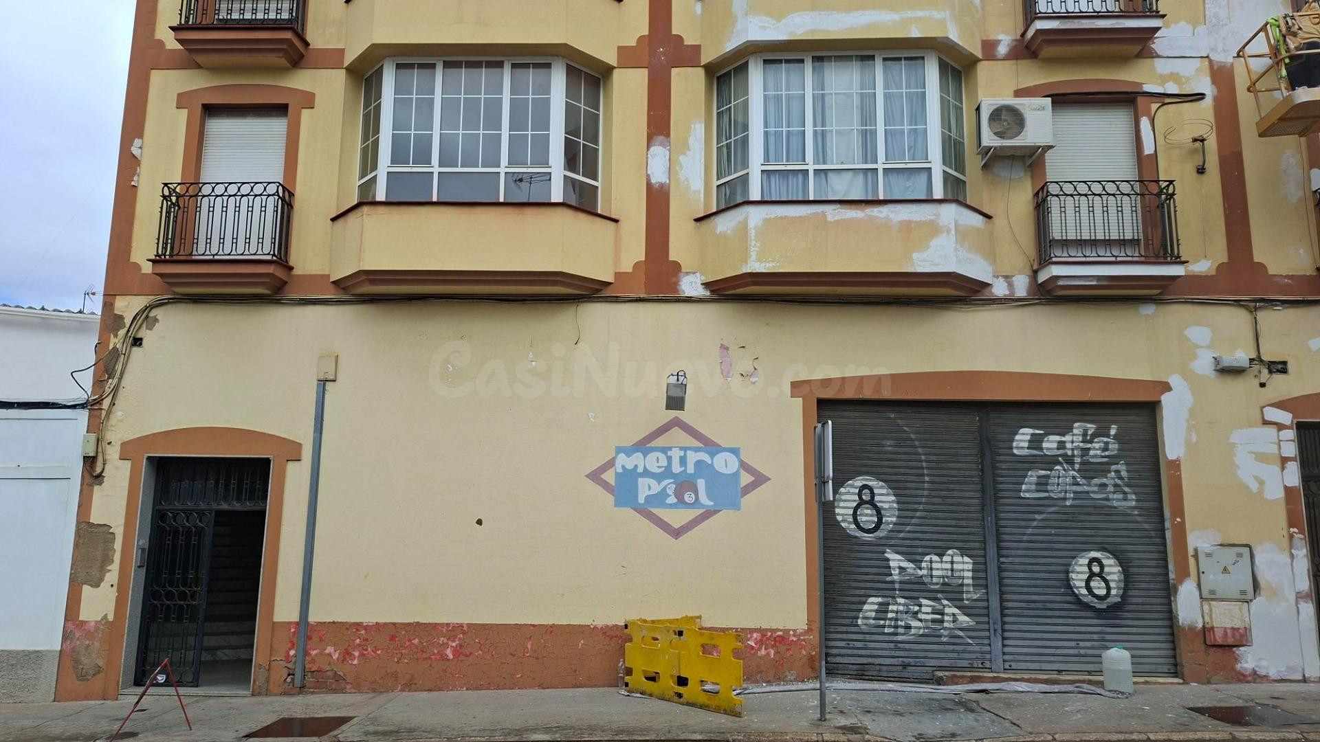Edificio a la venta en Montijo