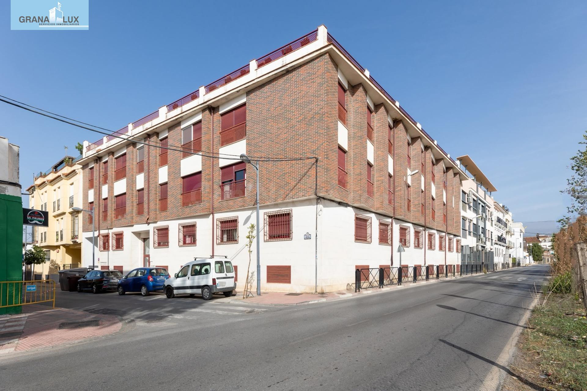 MAGNIFICO PISO EN ARMILLA DE 2 DORMITORIOS CON TRASTERO
