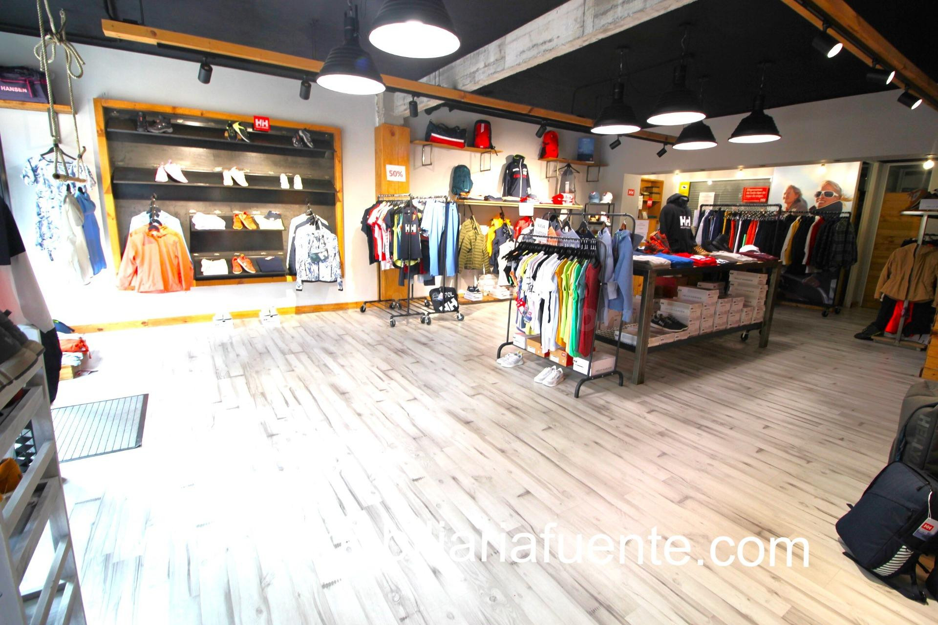 LOCAL COMERCIAL CENTRICO EN ZALLA, JUNTO AL AYUNTAMIENTO - foto 3