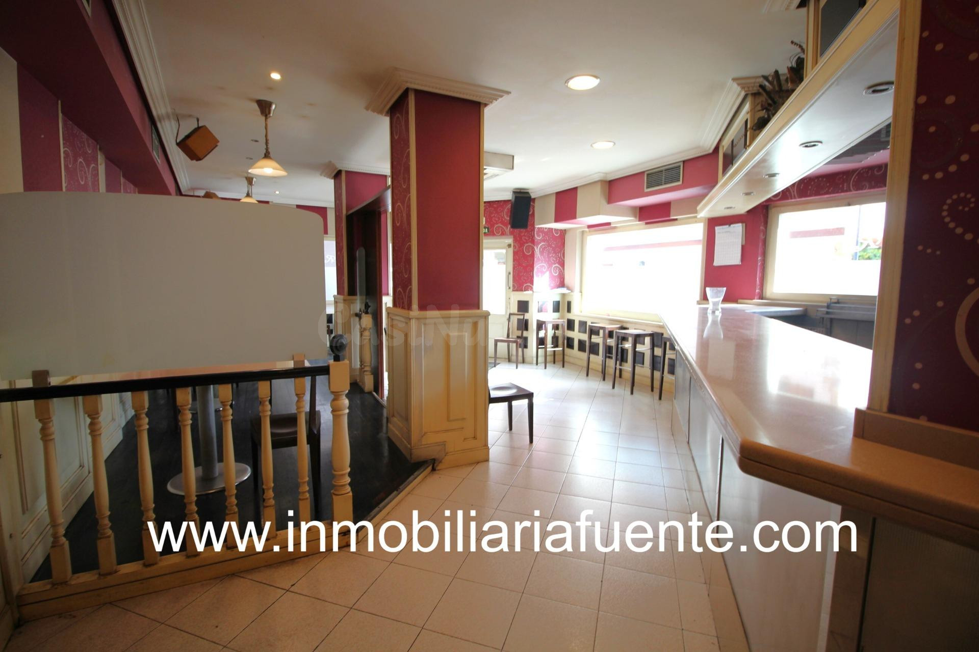 LOCAL COMERCIAL EN EL CENTRO DE ZALLA, PREPARADO PARA HOSTEL - foto 5