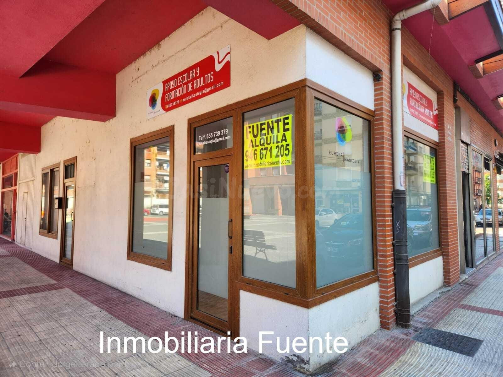 Se alquila amplio local comercial en Zalla - foto 3