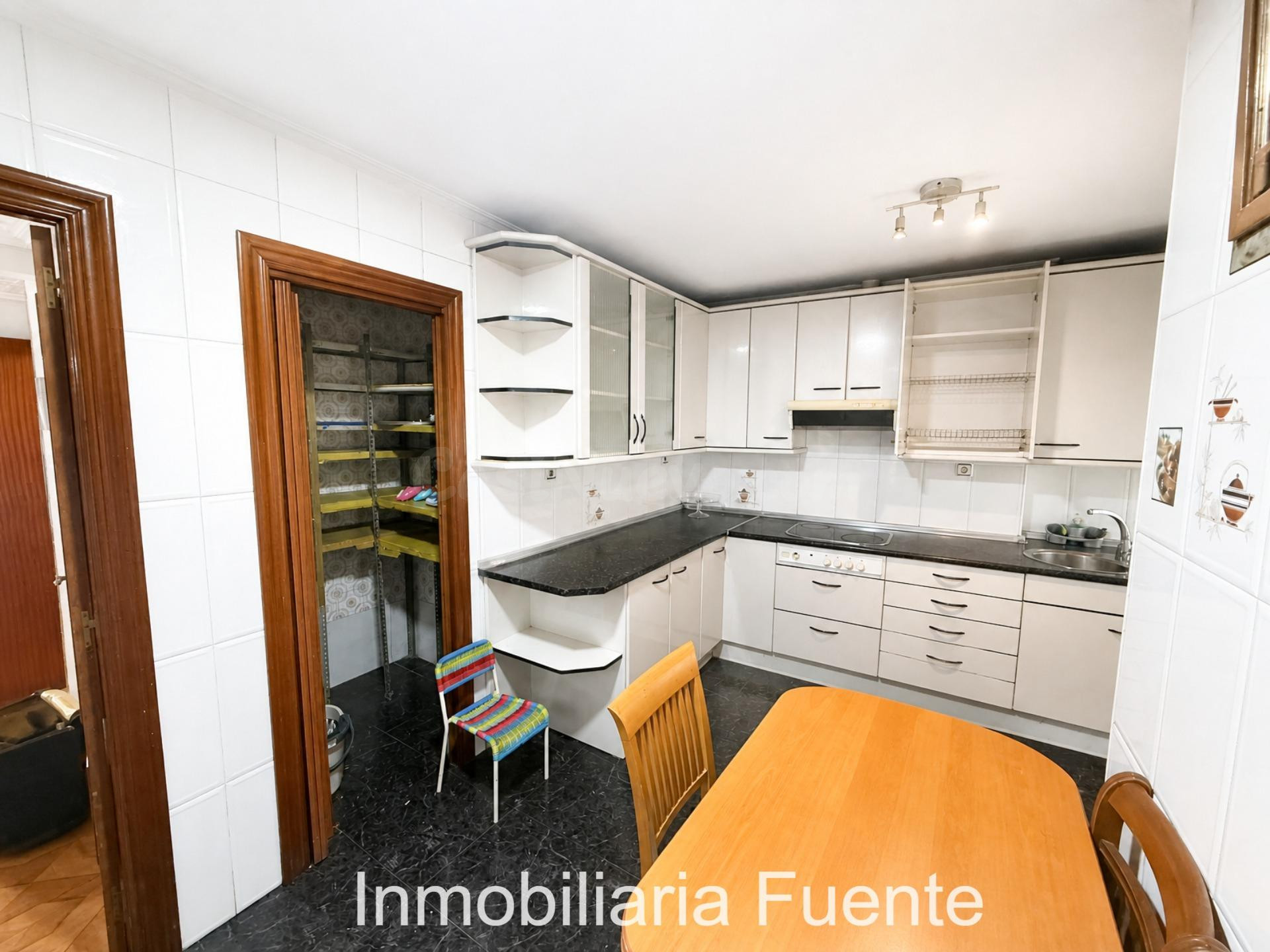 Piso en Basauri de 3 habitaciones. - foto 5