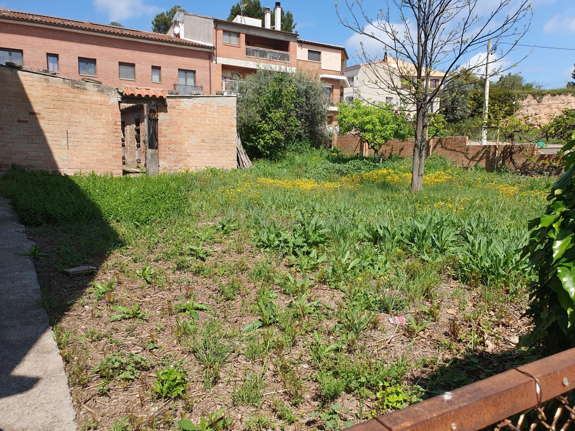 CASA EN VENDA A SANT MARTÍ DE TOUS - GARATGE + PIS + GOLFES  - foto 3