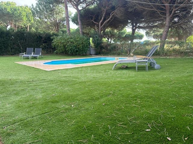 ESPECTACULAR CHALET CON PISCINA Y VISTAS AL GOLF ( loma Sancti-Petri) - foto 5