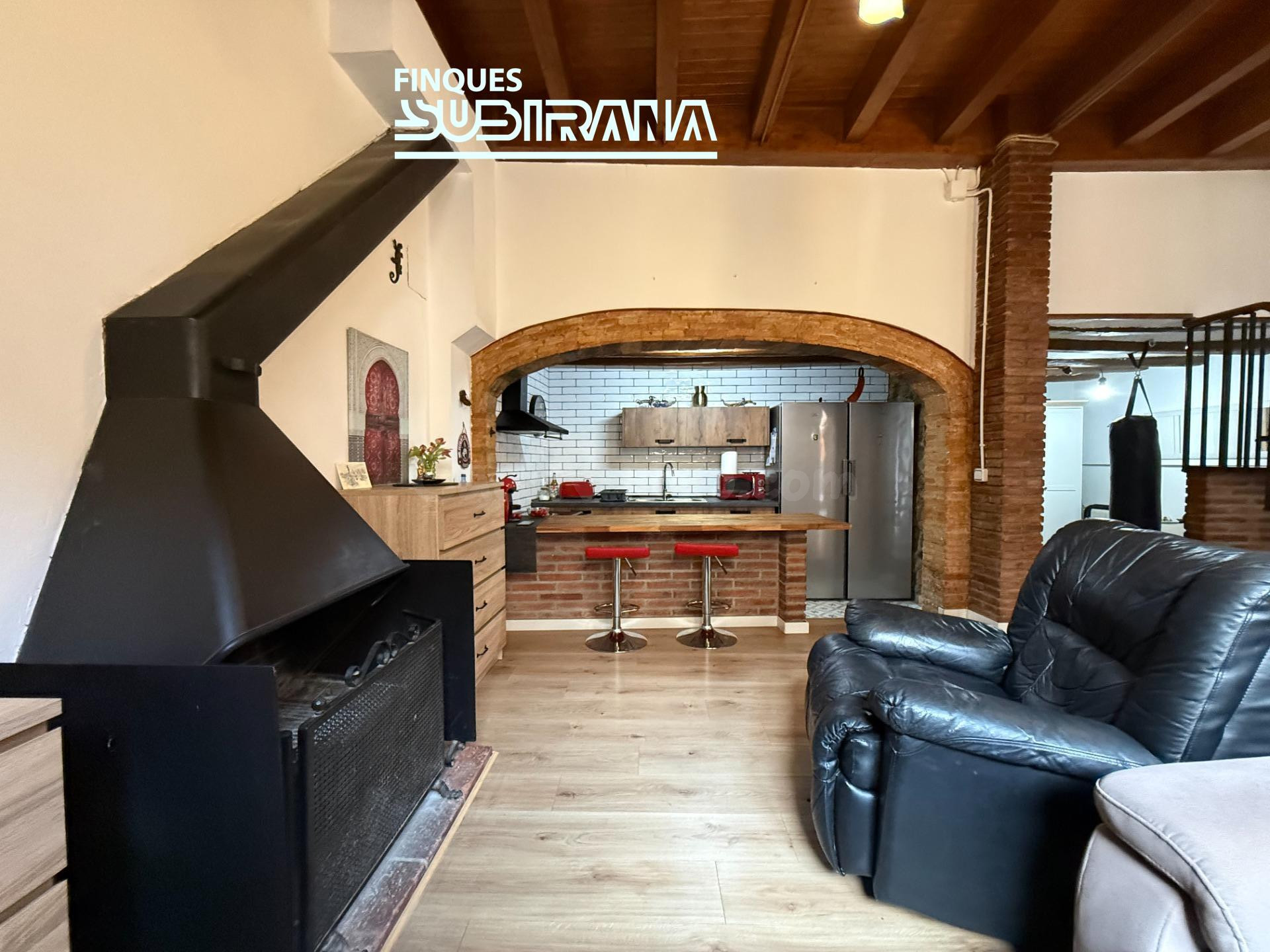 CASA EN VENDA A SANT MARTI SESGUEIOLES - foto 4