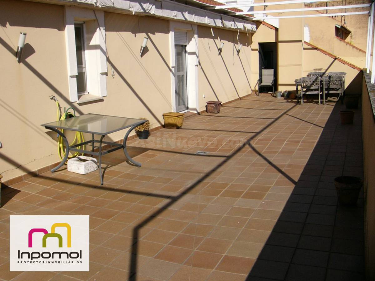 ¡¡¡PISAZO EN PLENO CENTRO, BADAJOZ!!!