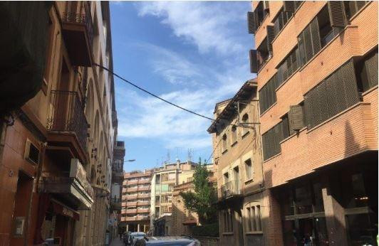 LOCAL COMERCIAL EN VENDA A MANRESA. - foto 2
