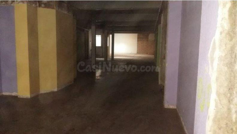 LOCAL COMERCIAL EN VENDA A MANRESA. - foto 5
